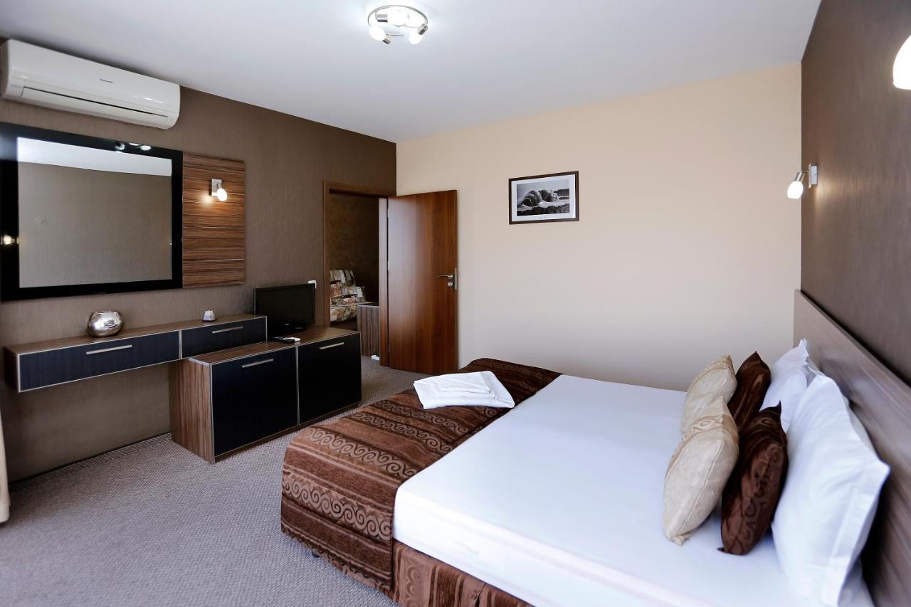 Coral Hotel Pomorie Kültér fotó