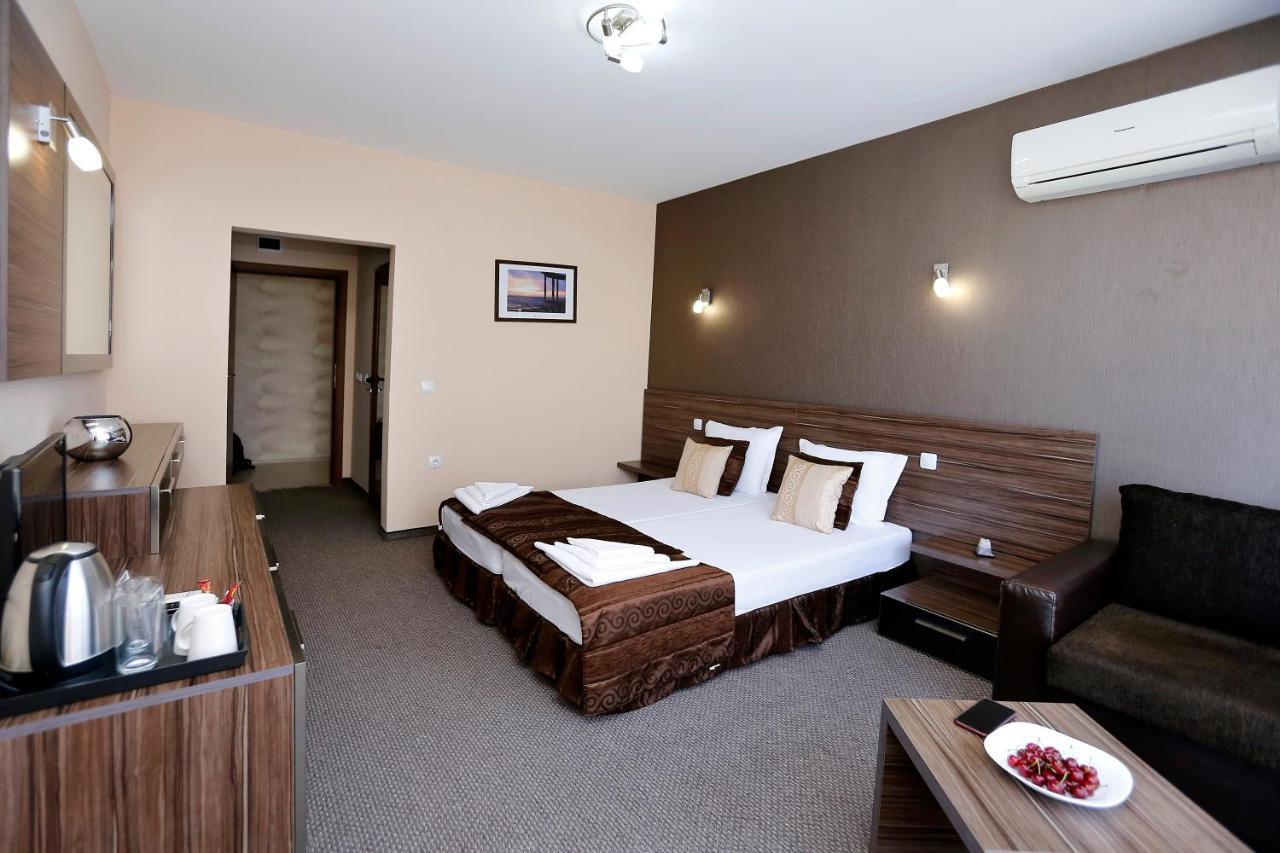 Coral Hotel Pomorie Kültér fotó